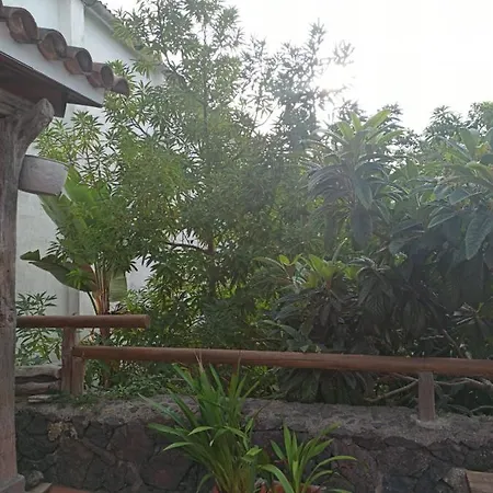 Casa El Comisario * El Tanque